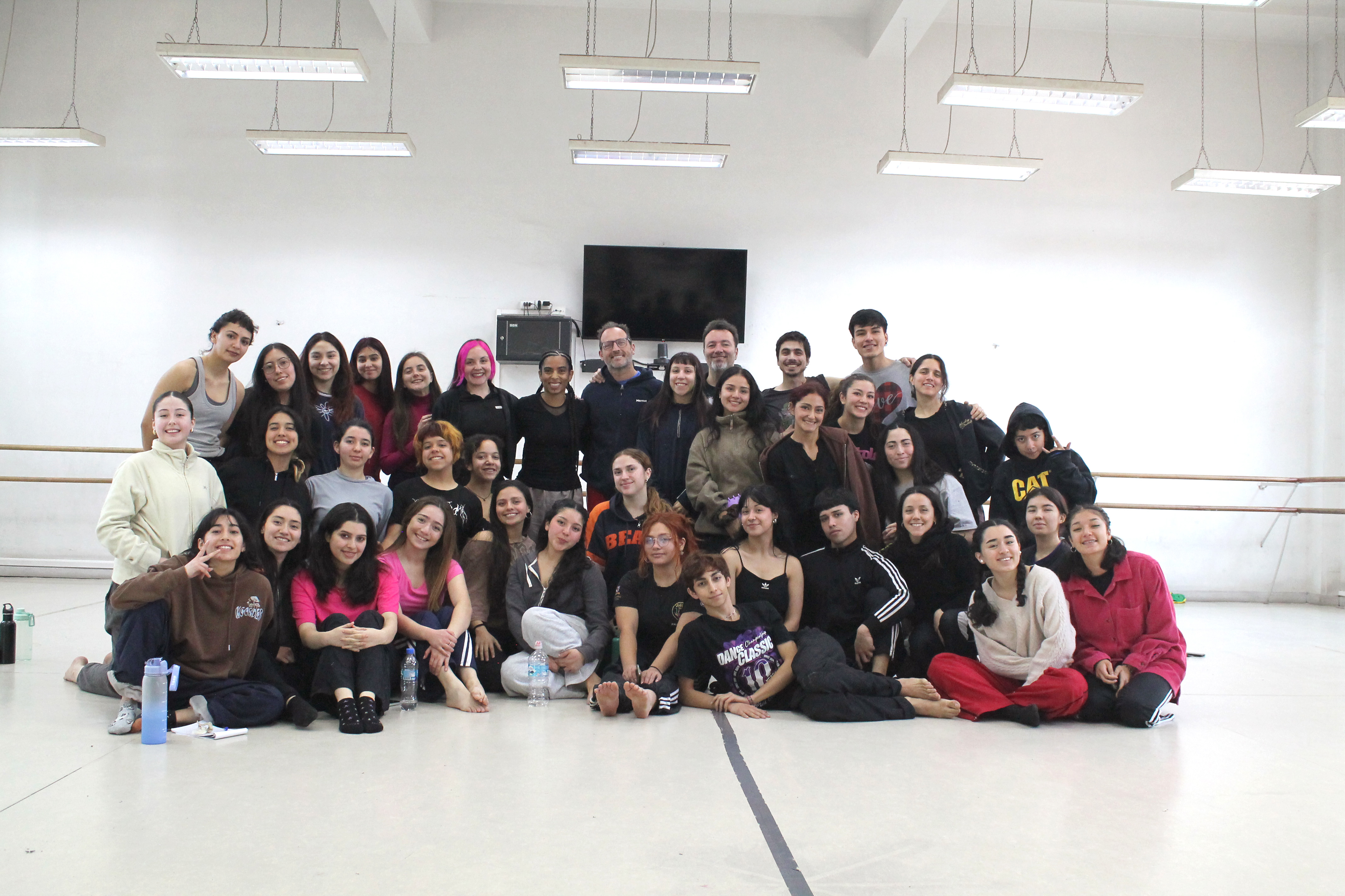 Chile vibra con el Laboratorio Internacional de Danza Interdisciplinar «Ruido Blanco»