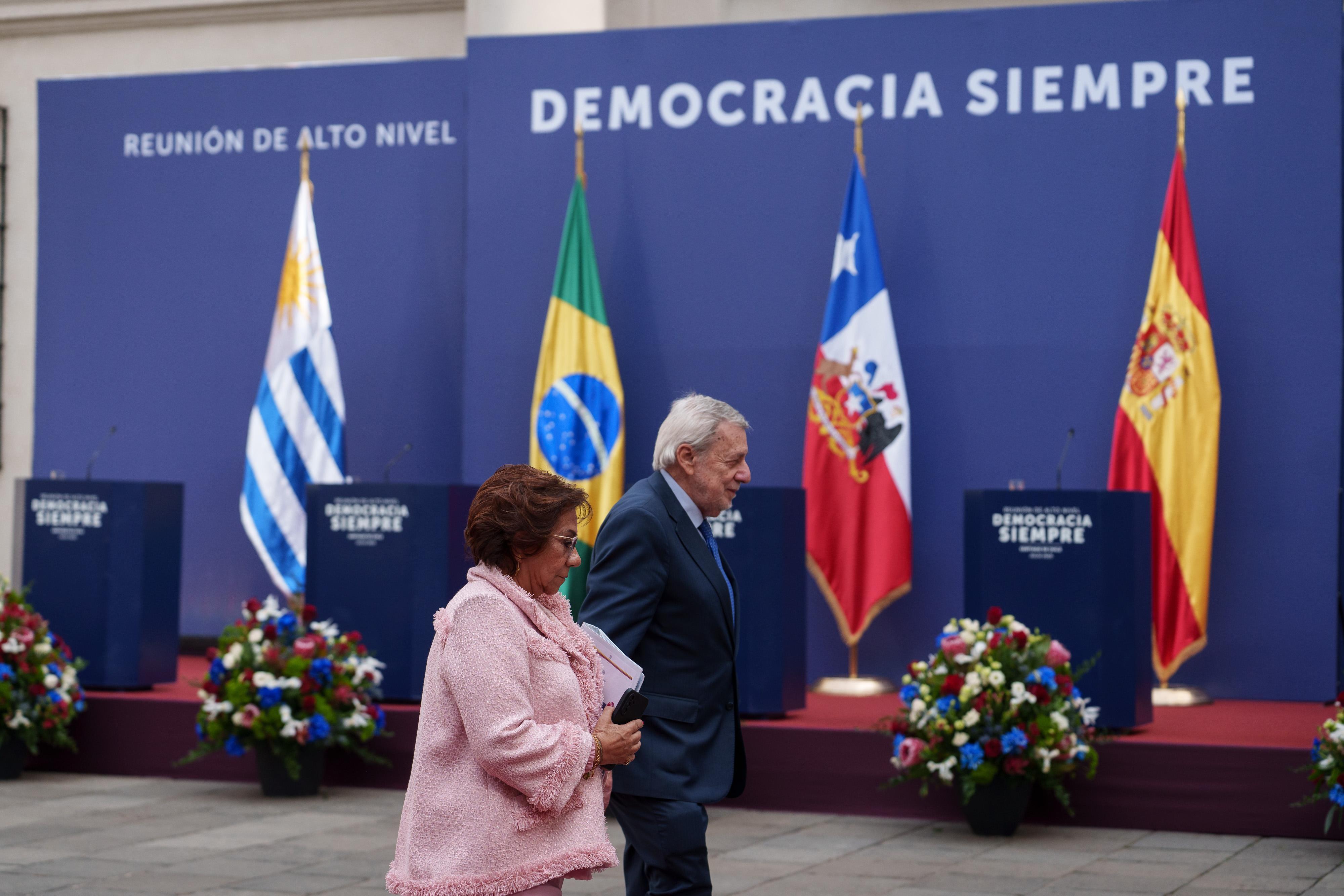 Canciller (e) Rosa Yolanda Villavicencio Mapy asiste a reunión de alto nivel, en la que el Presidente Gustavo Petro instó a debatir sobre crisis climática, inteligencia artificial, paz mundial, multilateralidad y a defender la libertad y la democra​cia