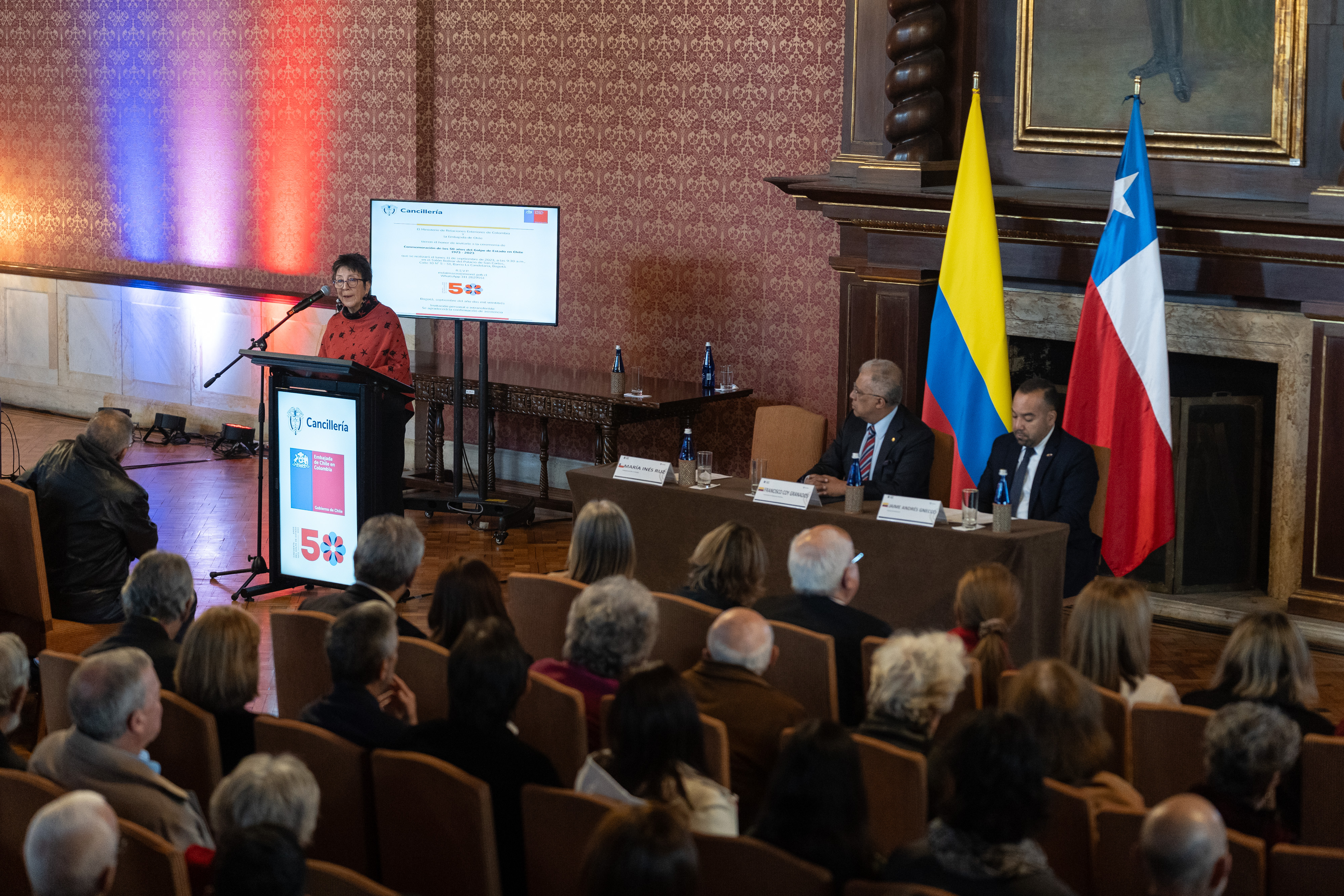 Conmemoración de la Cancillería colombiana de los 50 años del golpe de Estado en Chile.