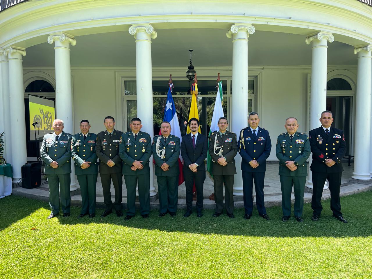 Embajada de Colombia en Chile conmemora los 134 años de la Policía Nacional de Colombia