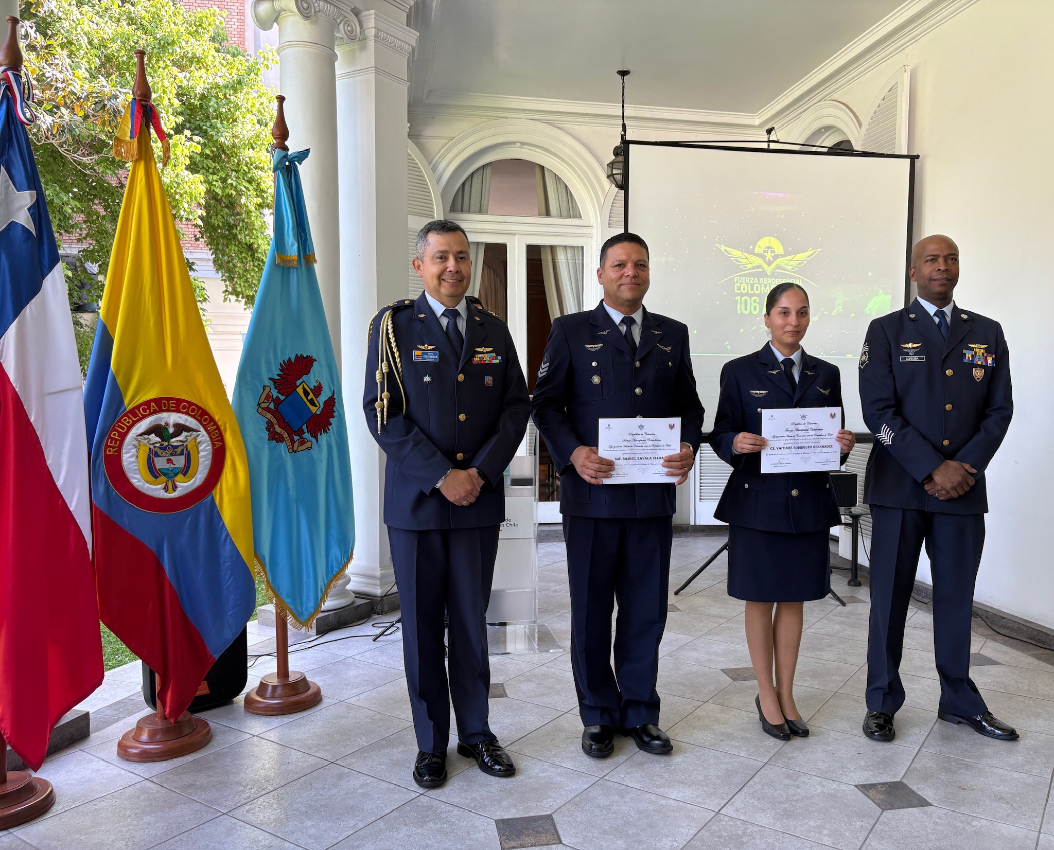 Conmemoración de los 106 años de la Fuerza Aeroespacial Colombiana en Chile