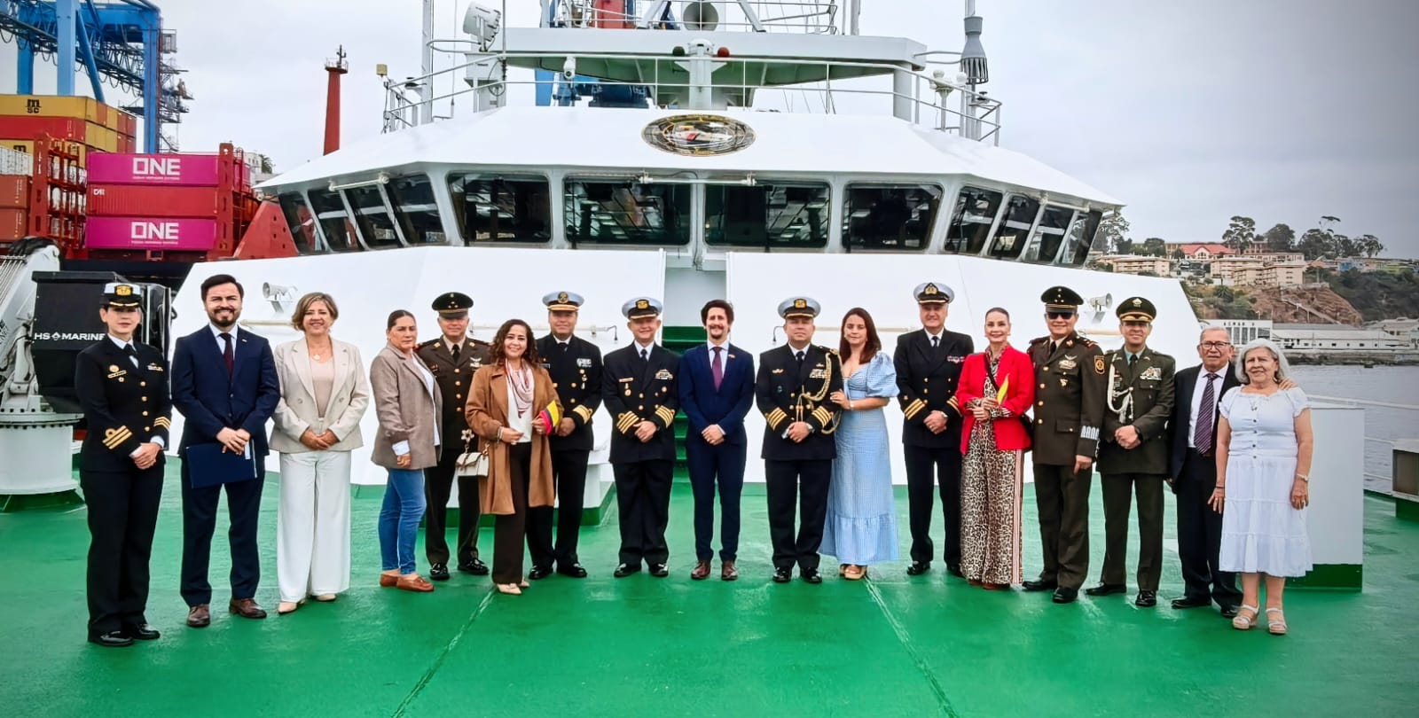 Buque ARC “Simón Bolívar” fortalece proyección científica de Colombia desde puertos chilenos hacia la Antártica