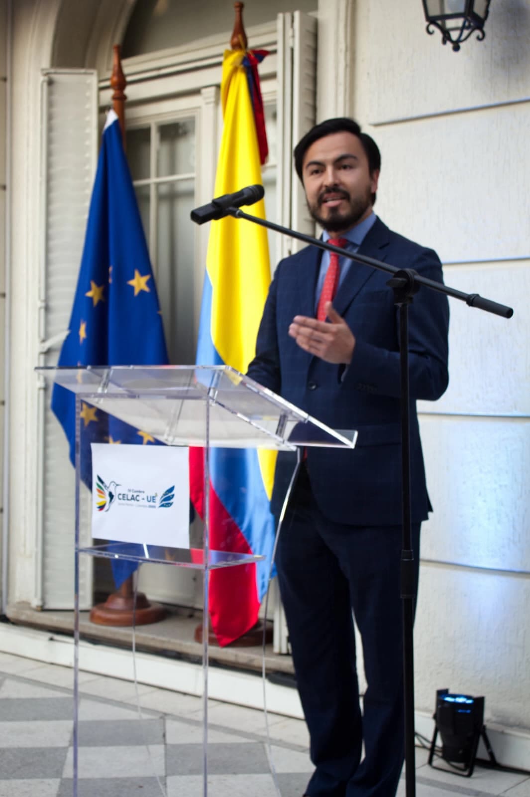 Recepción diplomática en Chile marca el preludio de la IV Cumbre CELAC–UE en Santa Marta, Colombia