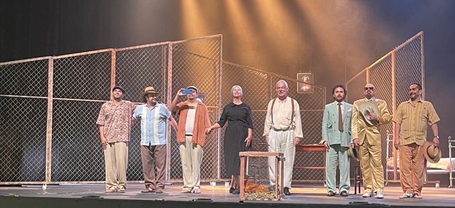 Gran acogida de “El coronel no tiene quien le escriba”, dirigida por Jorge Alí Triana, en el marco de Teatro a Mil